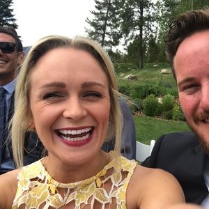 Meet your Posher, Hillary